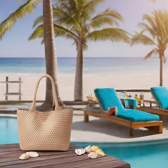 Handmade Vegan Leather Shoulder Bag - Versatile Woven Tote for All Occasions - Picture 3 of 9